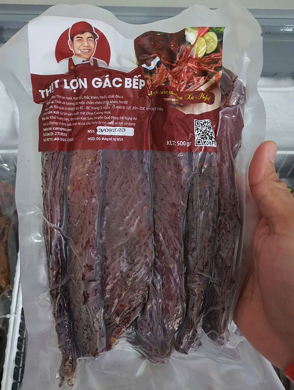 Thịt lợn gác bếp – Thịt Chua Cường Hoài